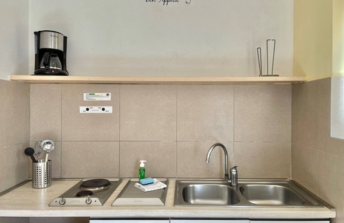 Marciaga Apartment | An oasis of nature just steps from the lake.