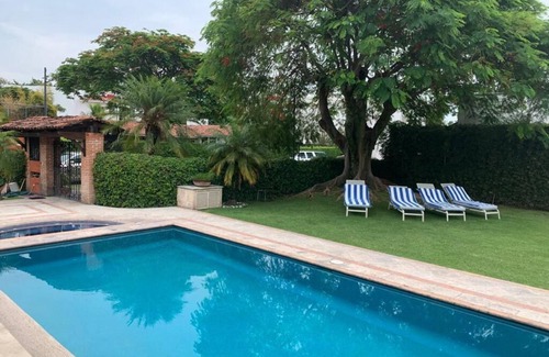 Cocoyoc House | An oasis of tranquility and family fun