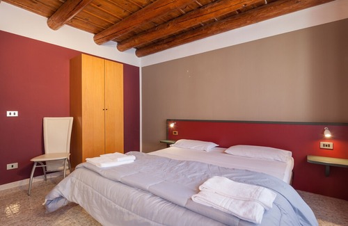 Caprino Veronese Hotel | an old locanda that is an italian landmark ... about 200 years old "DOUBLE 2"