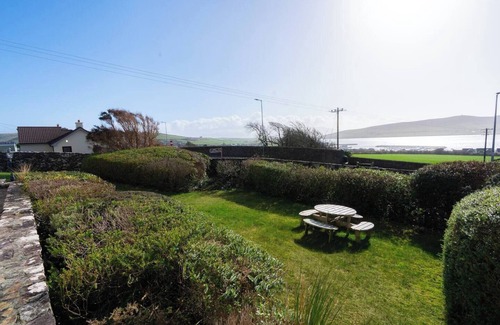 Dingle House | An Teach Ban - Dingle