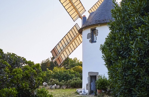 Ile d'Yeu House | An unusual stay in a uniquely restored space