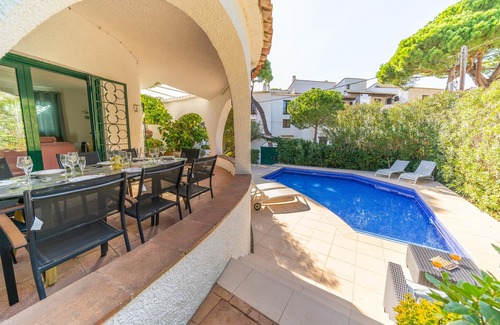 L'Escala Villa | Anaïs : Extraordinary Villa 5 minutes from the beach