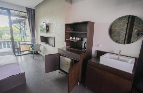 Sung Men House | Anantaya Home