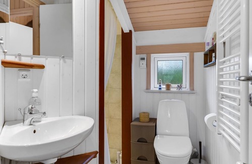 Bratten Strand House | "Anastaja" - 550m from the sea by Interhome