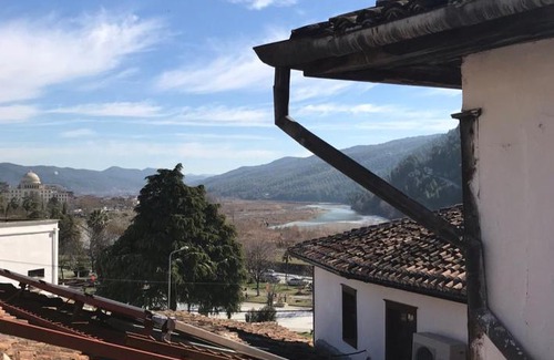 Berat House | Anastas Guesthouse