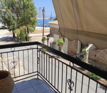 Kiparissia Apartment | Anastasia
