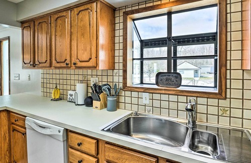 New Baltimore House | Anchor Bay Getaway on Lake St Clair with Dock!