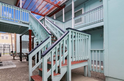Galveston Condo | Anchor by Pleasure Pier #8: Updated Condo Community, Heart of the City