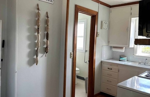 Long Beach Cottage | Anchorage Cottages Unit 4 Dog Friendly and close to the beach