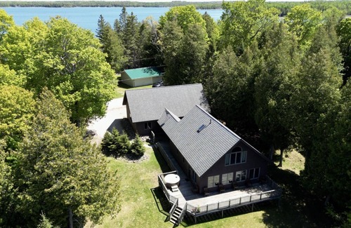 Drummond House | Anchorwood Cabin on Drummond Island