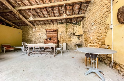 Rochegude House | Ancien Corps de Ferme Avec Piscine au Coeur des Vignes en Drôme Provençale