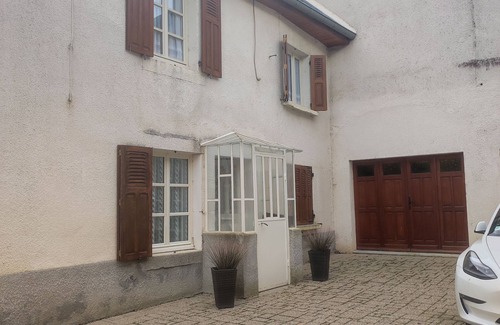 Pusy-et-Epenoux House | Ancienne Ferme Rénovée à 5 Minutes de Vesoul Avec Salle de jeu