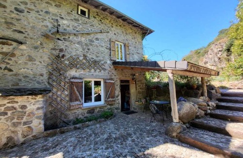 Illier-et-Laramade House | Ancienne Forge du Xviiième Restaurée au Coeur des Pyrénées Ariégeoises