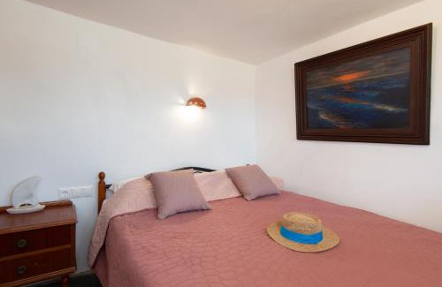 Apollonia House | ANCIENT MEROPIA - ARTEMIS, Traditional House- Family, Apollonia