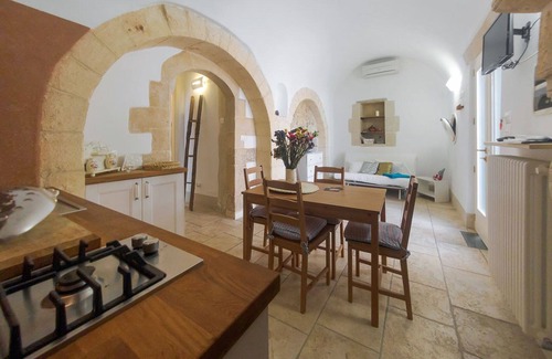 Lecce House | Ancient residence with fireplace and all comfort just a few minutes from Otranto