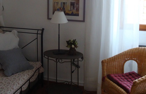 Saint-Andre-de-Roquepertuis Apartment | And arrive feel at home