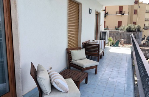 Meta Apartment | And not far from Sorrento center