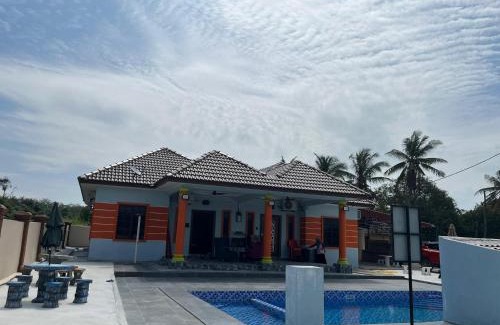 Sungai Baru Tengah Villa | Andak Homestay