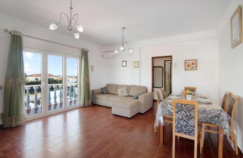 Vila Real Santo Antonio Villa | Andar de Moradia V 3 Para 8 pessoas