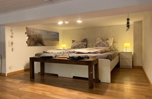 Sondern Apartment | Andina Ahoi - Maisonette apartment in nautical style with a view of the Biggesee