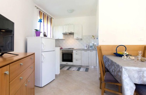 Golovik Apartment | Andrea (MOD140) by Interhome