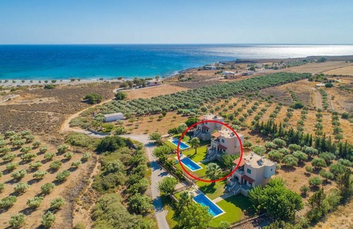 Fragkokastello Villa | Andreas Beach Villa: Large Private Pool, Walk to Beach, Sea Views, A/C, WiFi