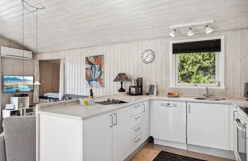Rødhus House | "Anelisa" - 1.2km from the sea by Interhome