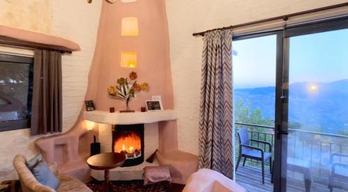 Mesaia Trikala House | Anemoessa