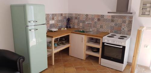 Vasilikos Apartment | Anemona Apartments and Studios