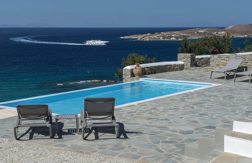 Parasporos Villa | ANEMOS retreat in Paros with pool, stunning sea view, near sandy beaches