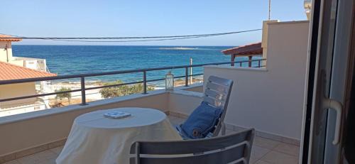 Spata-Artemida House | ANEMOS SURF VIEw