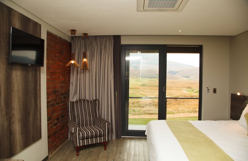 Newcastle Hotel | ANEW Resort Vulintaba Newcastle