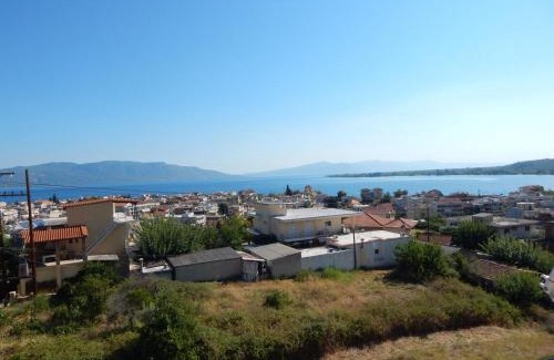 Molos-Agios Konstantinos Apartment | Angela's Apartment with beautiful balcony view