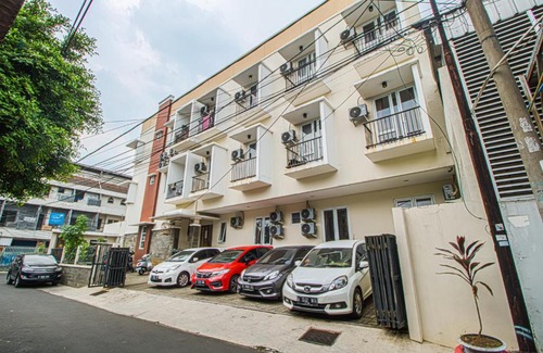 Gandaria-selatan House | Anggrek Residence