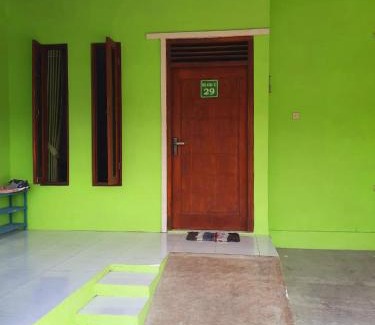 Mertoyudan House | Anindya House