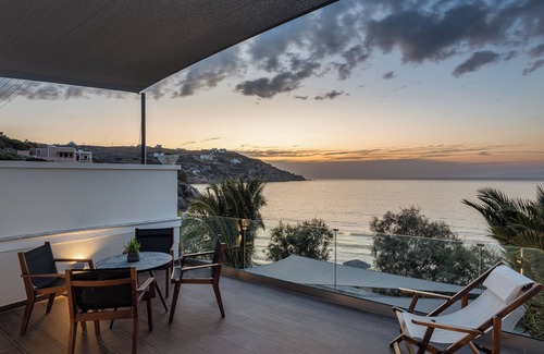 Kini Villa | Aniv Villa By The Sea