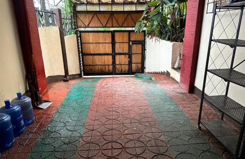 Baguio House | Ann's Villa WholeHouse Camp7 6BR w/balcony&parking