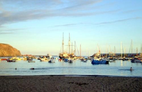 Los Cristianos Apartment | ANNA beautiful apartment in the first Oceanline in Los Cristianos.