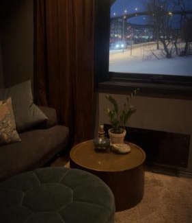 Tromsdalen Apartment | Anna's Apartment, Tromsdalen