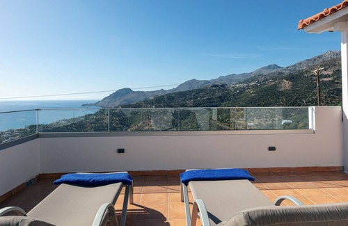 Mirthios Apartment | AnnaView Top Floor Suite No19 with amazing Seaview
