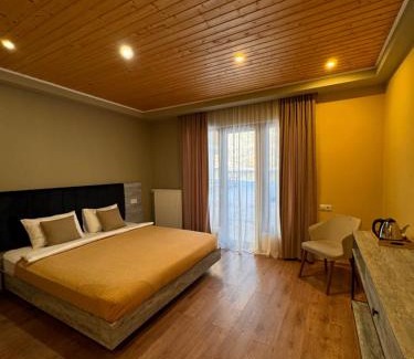 Bagvdanari Hotel | Anne's Hotel in Mestia