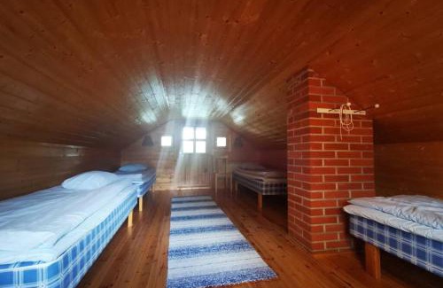 Utsjoki Ski Chalet | Annin Mökki Tenojoen rannalla