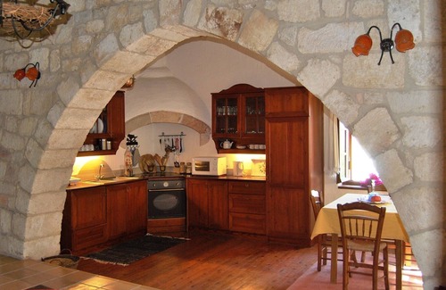 Gouves House | Anopolis Heraklion: Villa Fabrica - the old olives' press.