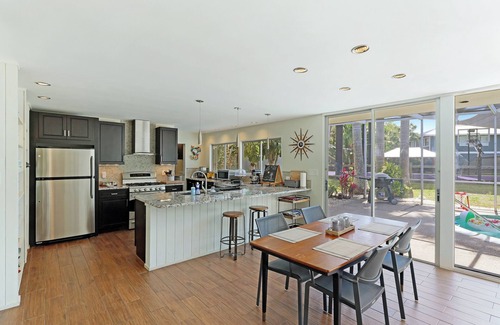 Bay Isle House | Another Day in Paradise!