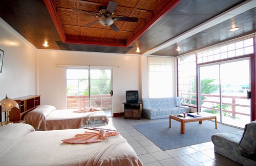 Malakal Island House | Antelope Guesthouse