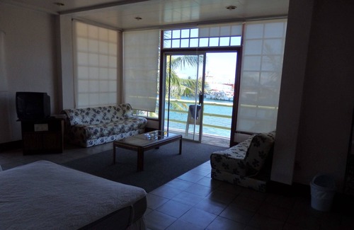 Malakal Island House | Antelope Guesthouse