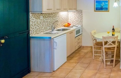 Agios Ioannis House | Anthias Garden