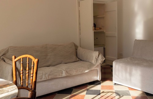 Molfetta Apartment | [Antica Dimora Sul Mare] Verde - Luxury - Central
