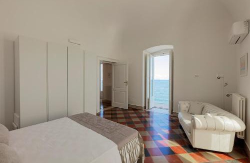 Molfetta Apartment | Antica Dimora sul Mare - Luxury Central Apartments - Molfetta