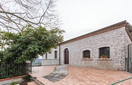 Benevento House | Antico Borgo Perrotta + Tripla